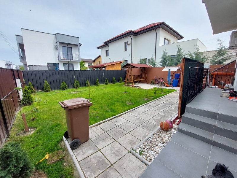 Domnesti, vila, panouri solare 6kw noi