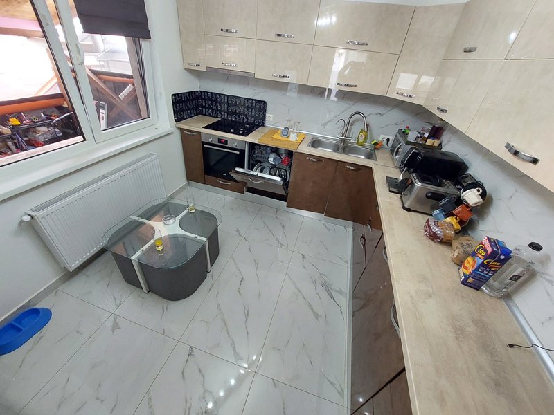 Domnesti, vila, panouri solare 6kw noi